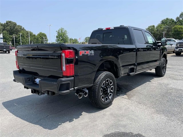 New 2025 Ford F350 Platinum w/ FX4 Off-Road Package image 7