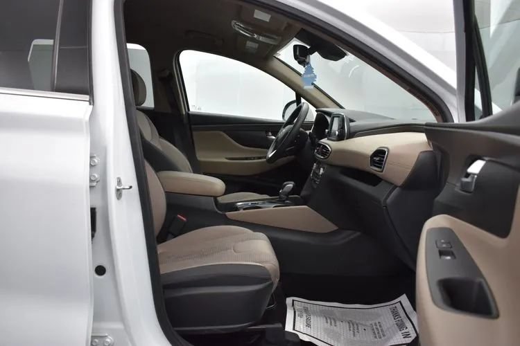 Used 2019 Hyundai Santa Fe SEL AWD/4WD image 17