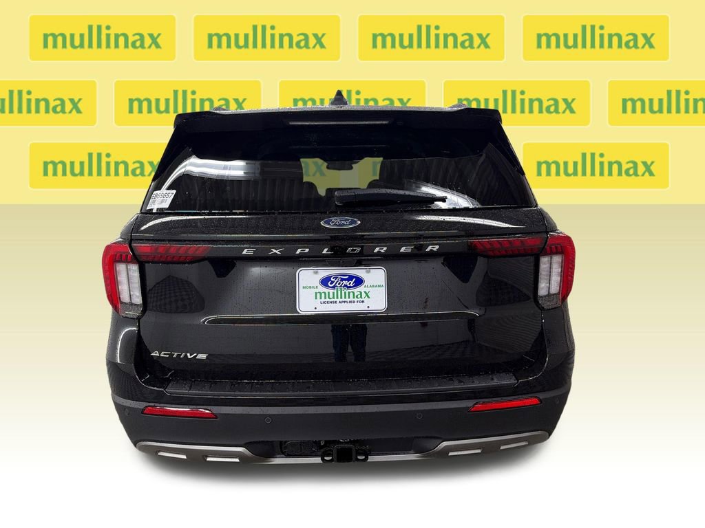 New 2026 Ford Explorer Active w/ Active Comfort Package RWD image 7