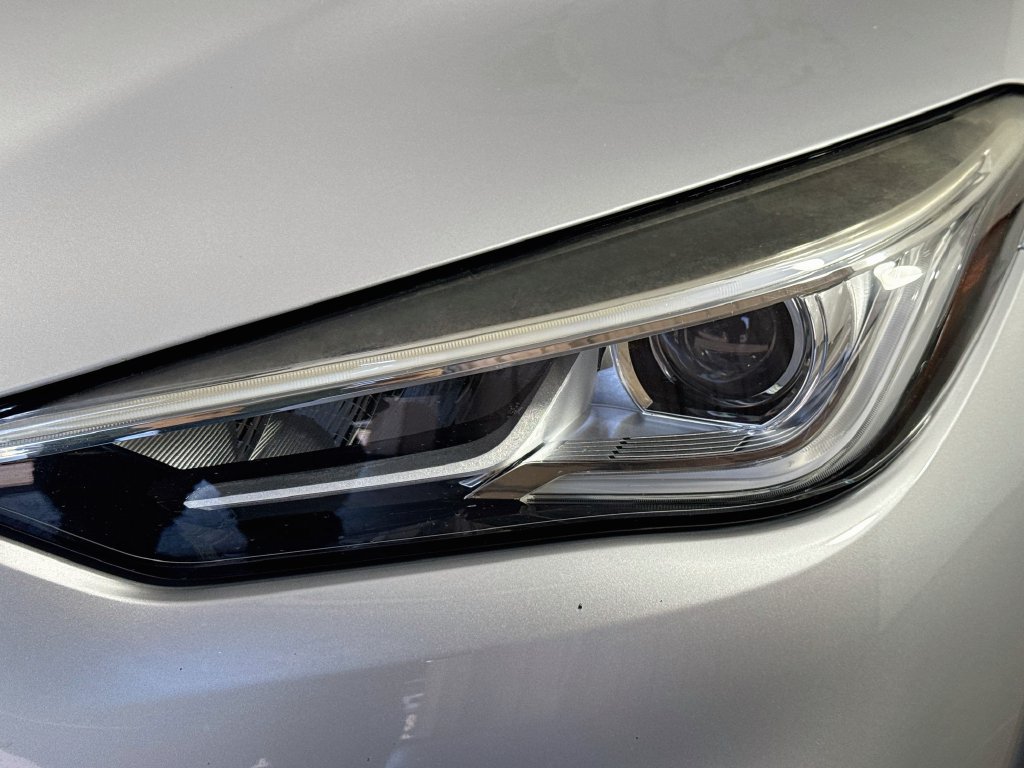 Certified 2019 INFINITI QX50 Essential w/ Proactive Package FWD image 40
