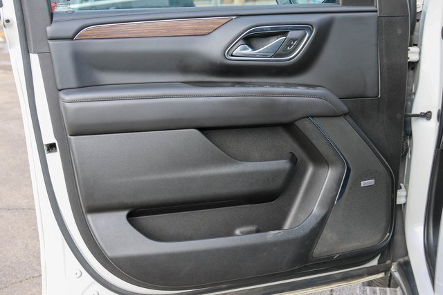 Used 2024 Chevrolet Tahoe High Country image 13