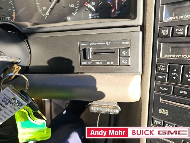 Used 1993 Cadillac Allante image 32