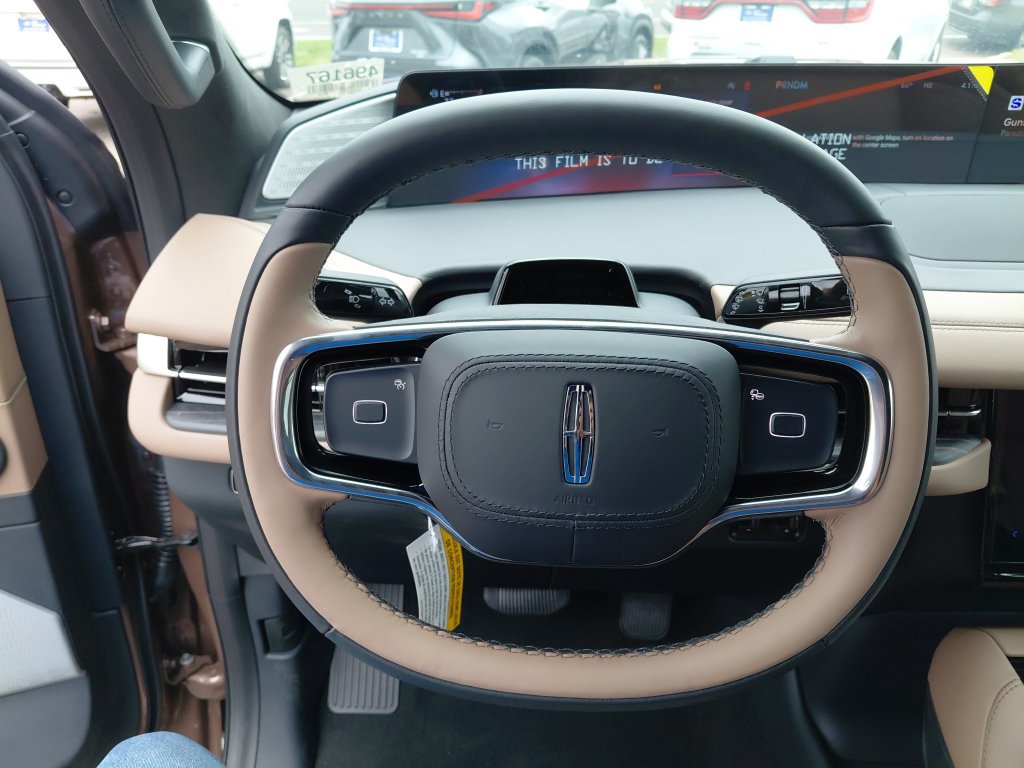 New 2026 Lincoln Navigator L Black Label AWD/4WD image 18