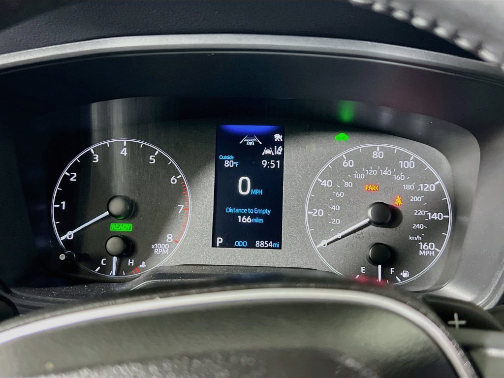 Used 2024 Toyota Corolla Cross AWD Hybrid image 21