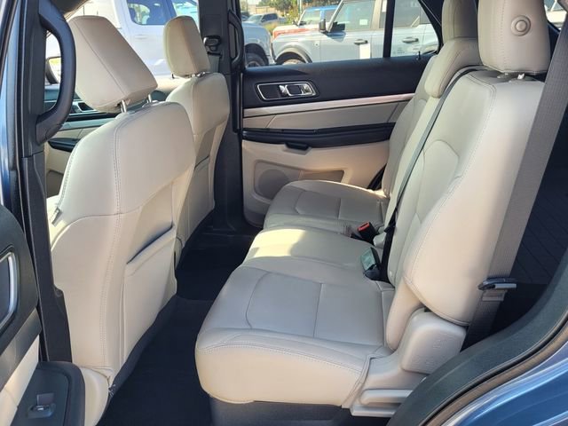 Certified 2018 Ford Explorer XLT w/ Equipment Group 202A image 13