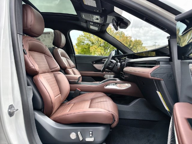 New 2026 Lincoln Nautilus Reserve AWD/4WD image 26