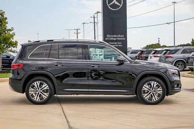 Certified 2024 Mercedes-Benz GLB 250 image 9