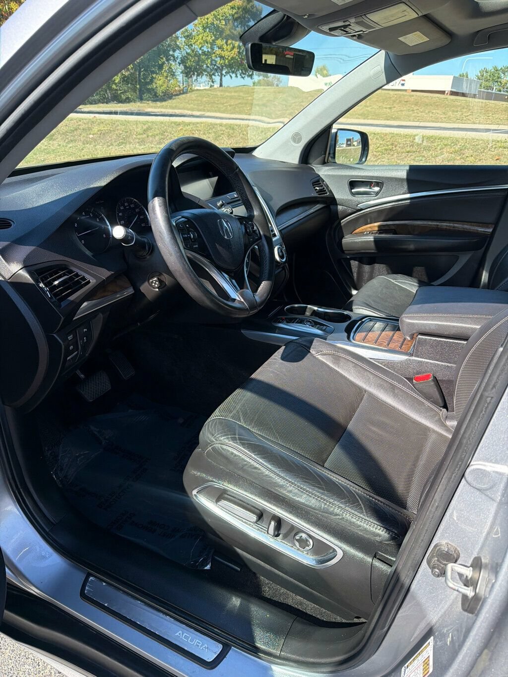 Used 2020 Acura MDX w/ Technology Package AWD/4WD image 9