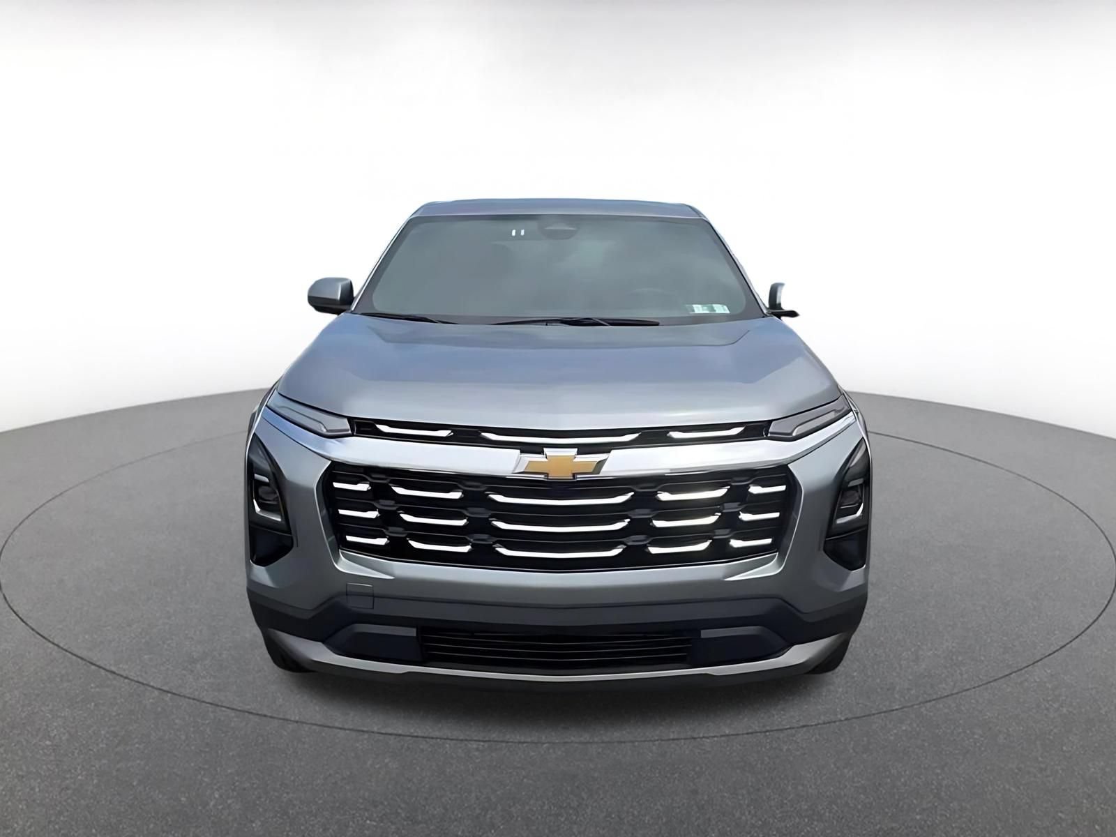 Used 2025 Chevrolet Equinox LT FWD image 5