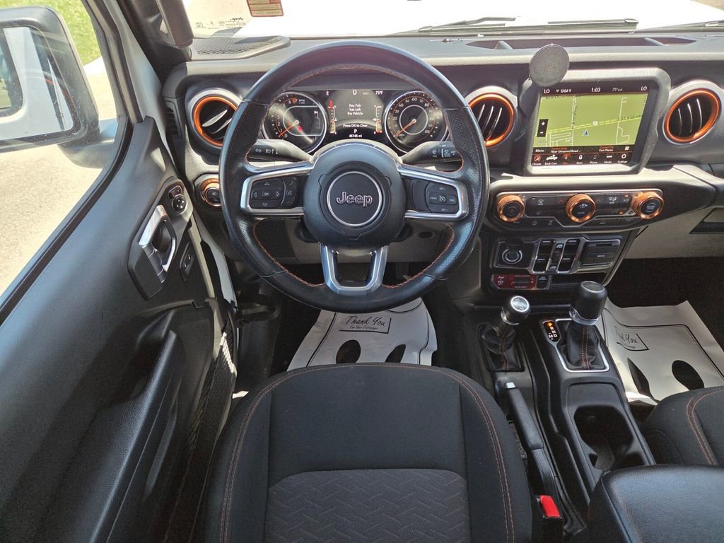 Used 2023 Jeep Gladiator Mojave AWD/4WD image 19