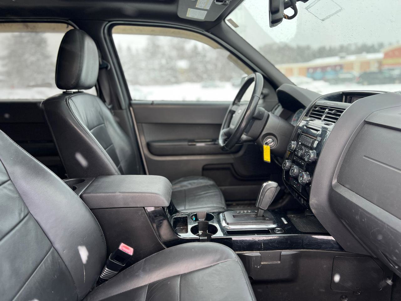 Used 2011 Ford Escape Limited w/ 302A Rapid Spec Order Code image 37