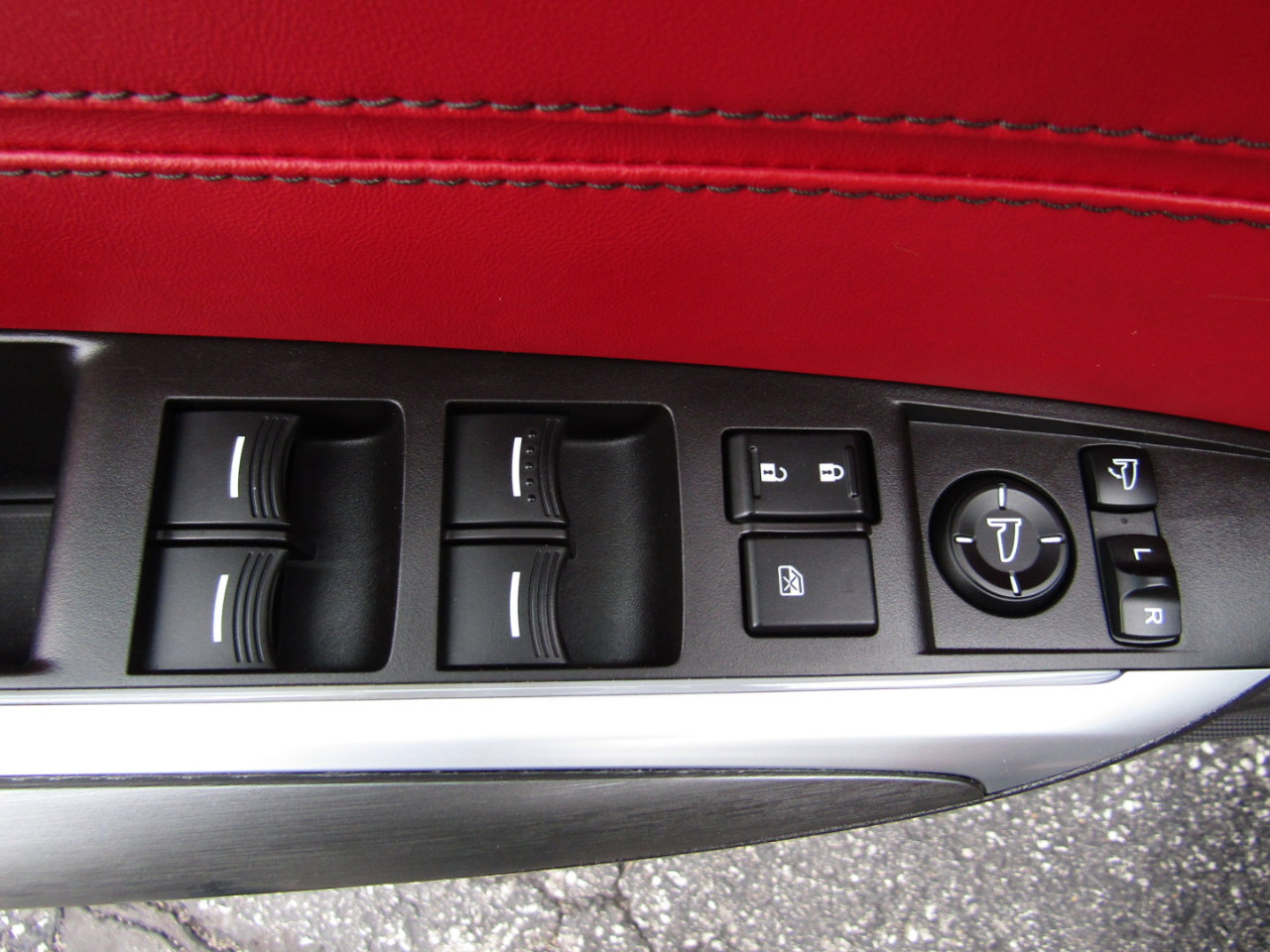 Used 2019 Acura TLX V6 SH-AWD w/ Advance Package image 11