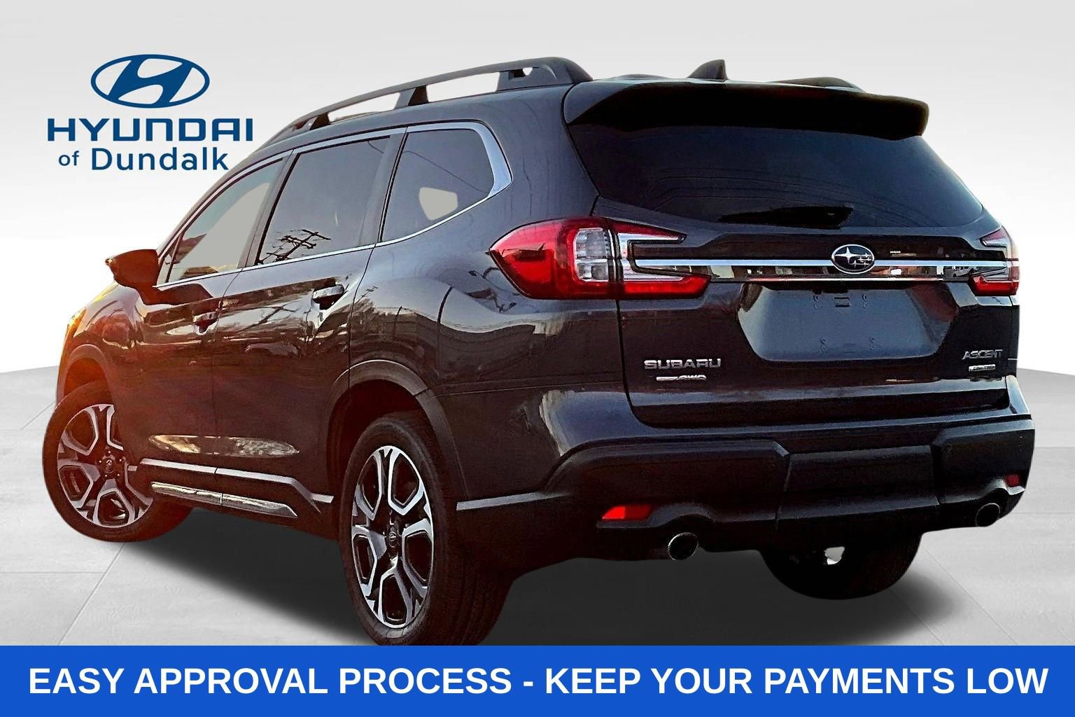 Used 2024 Subaru Ascent Limited w/ Technology Package AWD/4WD image 5