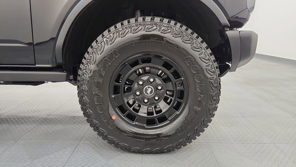 New 2026 Ford Bronco Badlands image 25