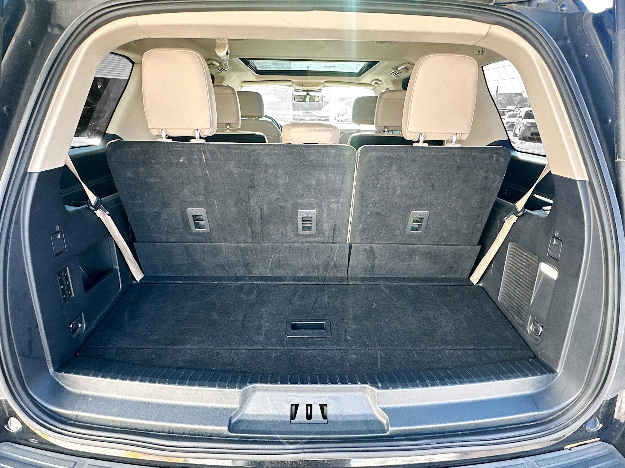 Used 2024 Ford Expedition Limited image 31