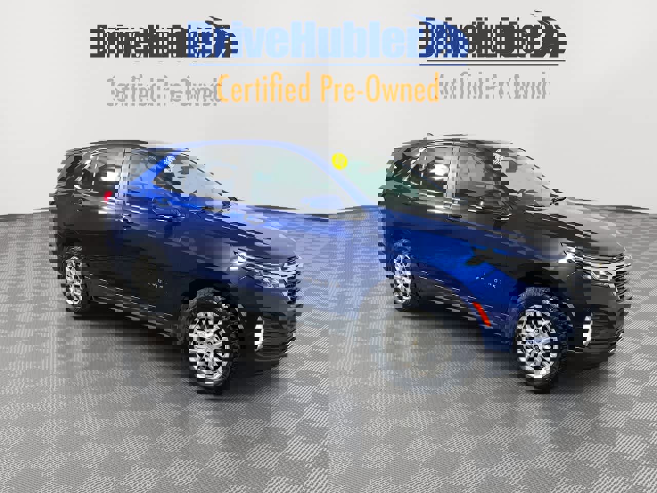 Used 2023 Chevrolet Equinox LT image 2