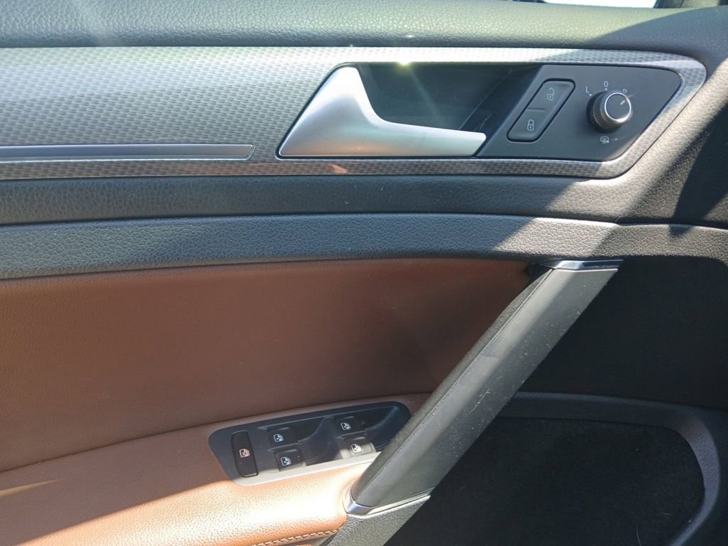 Used 2017 Volkswagen Golf Alltrack SEL AWD/4WD image 8