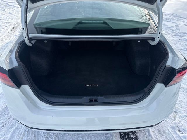 Used 2023 Nissan Altima 2.5 SV image 18