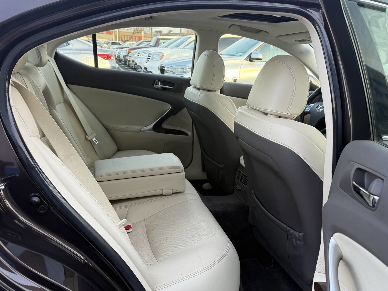 Used 2012 Lexus IS 250 Base 4dr Sedan 6A image 20