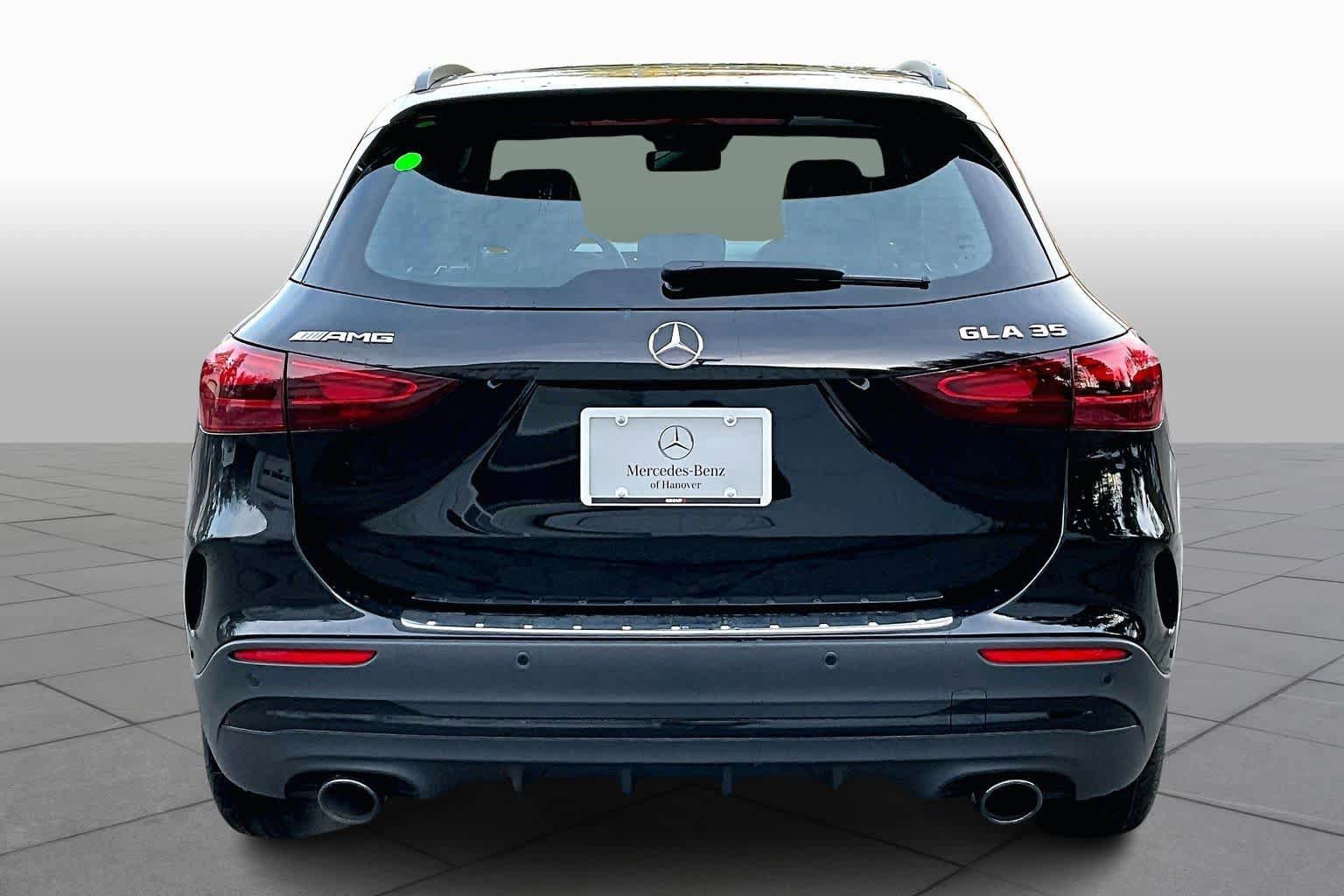 New 2026 Mercedes-Benz GLA 35 AMG 4MATIC image 5