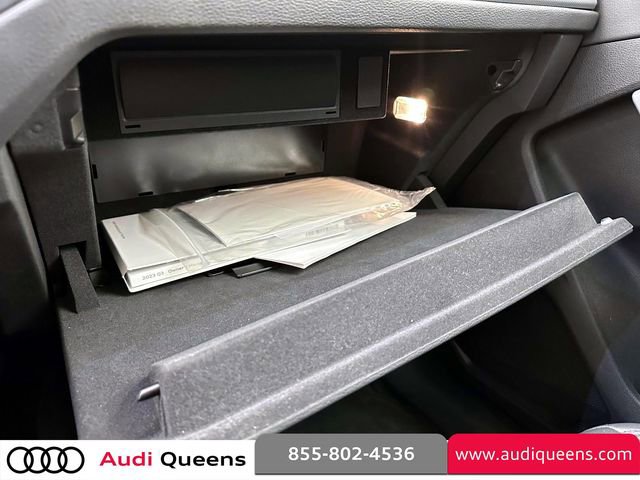 Used 2023 Audi Q3 2.0T Premium w/ Convenience Package AWD/4WD image 29