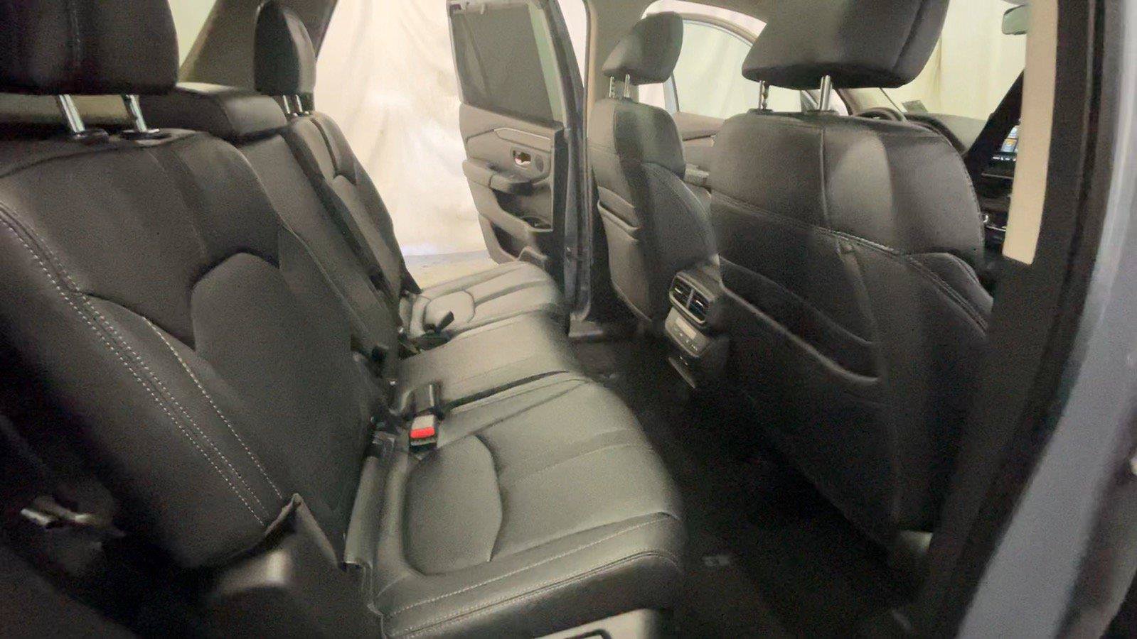 Certified 2023 Honda Pilot Touring image 22