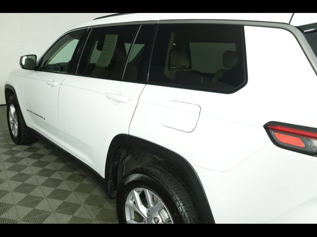 Used 2021 Jeep Grand Cherokee L Limited AWD/4WD image 17