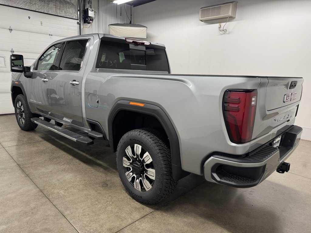 New 2025 GMC Sierra 2500 Denali w/ Max Trailering Package image 3