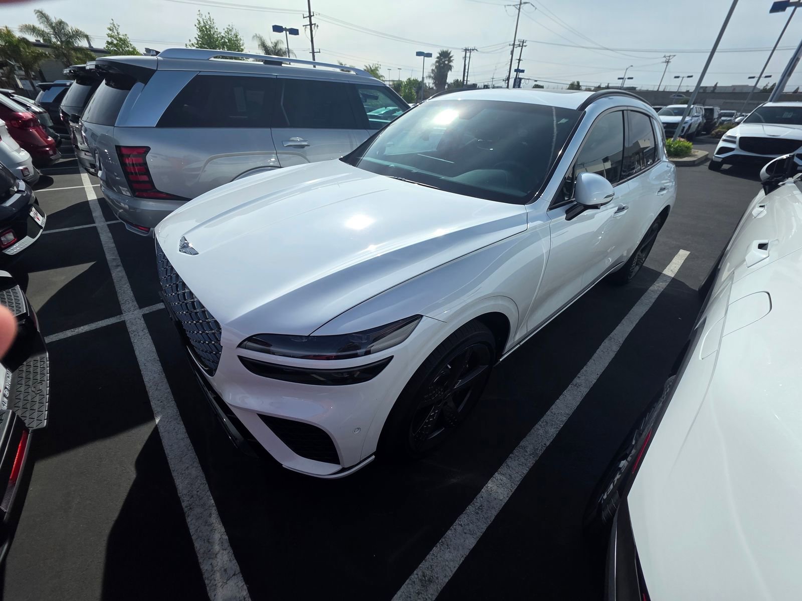 Used 2023 Genesis GV70 2.5T Sport Prestige w/ Sport Prestige Package image 1