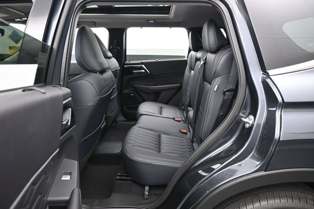 New 2026 Mitsubishi Outlander SEL AWD/4WD image 36