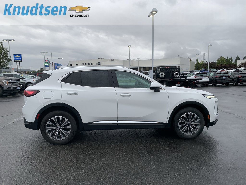 Used 2024 Buick Envision Preferred AWD/4WD image 8