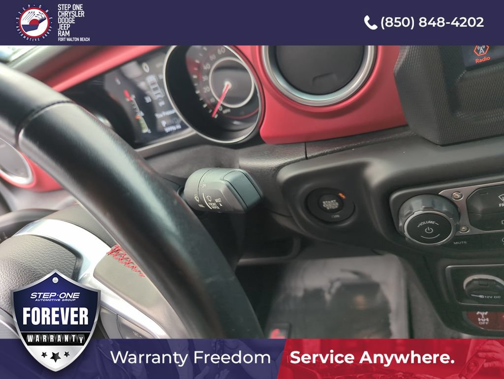 Used 2021 Jeep Wrangler Unlimited Rubicon w/ LED Lighting Group AWD/4WD image 23