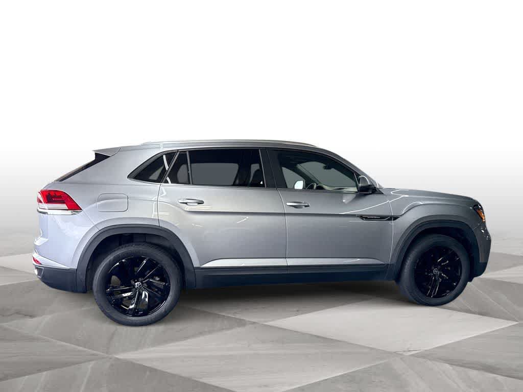 Certified 2023 Volkswagen Atlas Cross Sport SE w/ Panoramic Sunroof Package FWD image 9
