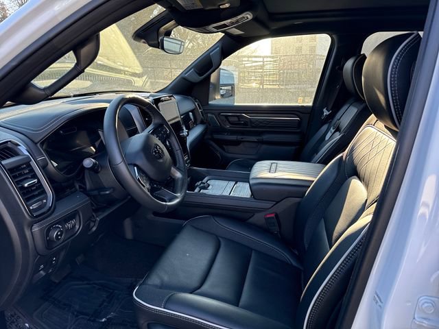 New 2025 RAM 1500 Limited w/ Trailer Tow Group image 9