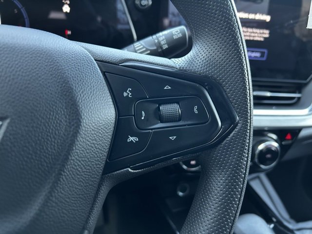 Used 2024 Chevrolet Trax LT image 19
