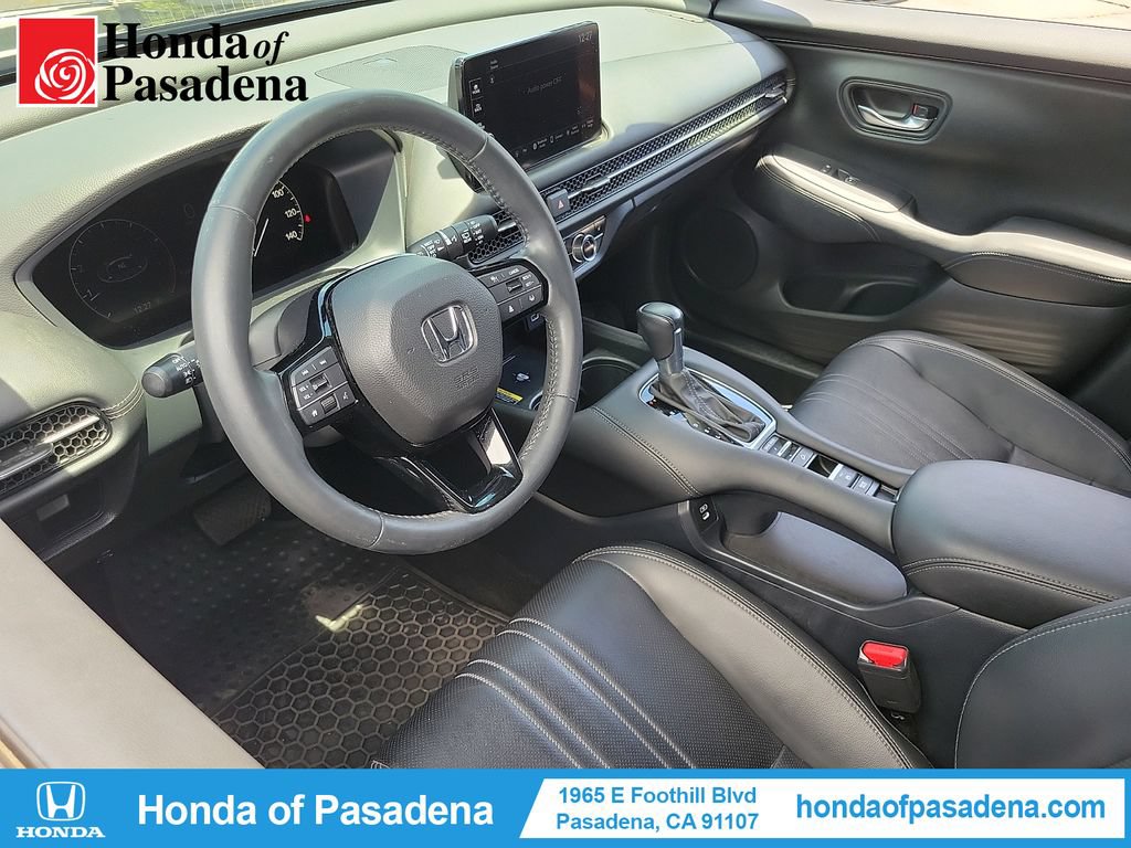 Used 2024 Honda HR-V EX-L image 9