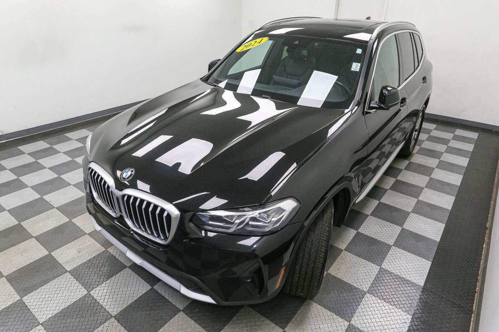 Used 2024 BMW X3 xDrive30i AWD/4WD image 6