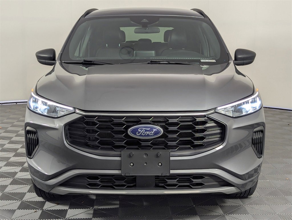 Used 2024 Ford Escape ST-Line image 11