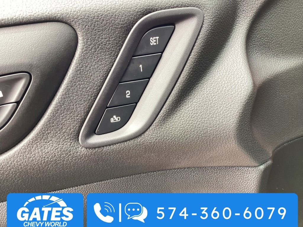 Used 2023 GMC Acadia Denali w/ Denali Ultimate Package AWD/4WD image 32