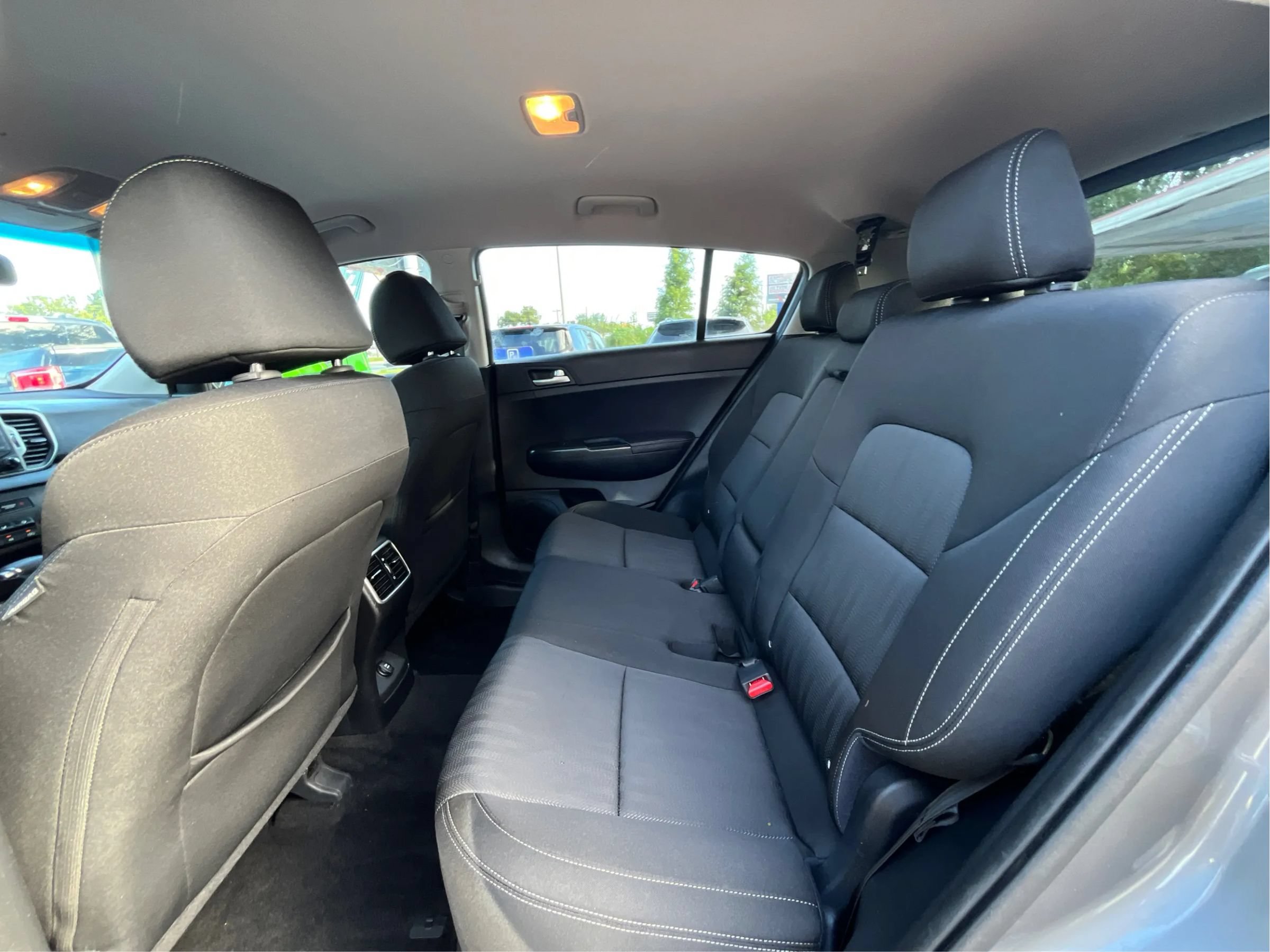 Used 2019 Kia Sportage LX FWD image 12