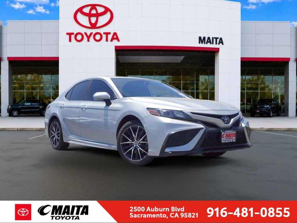 Used 2024 Toyota Camry SE