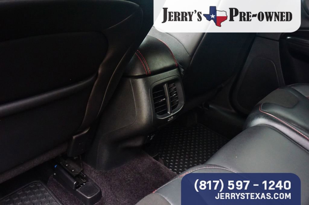 Used 2016 Jeep Cherokee Trailhawk w/ Cold Weather Group image 21