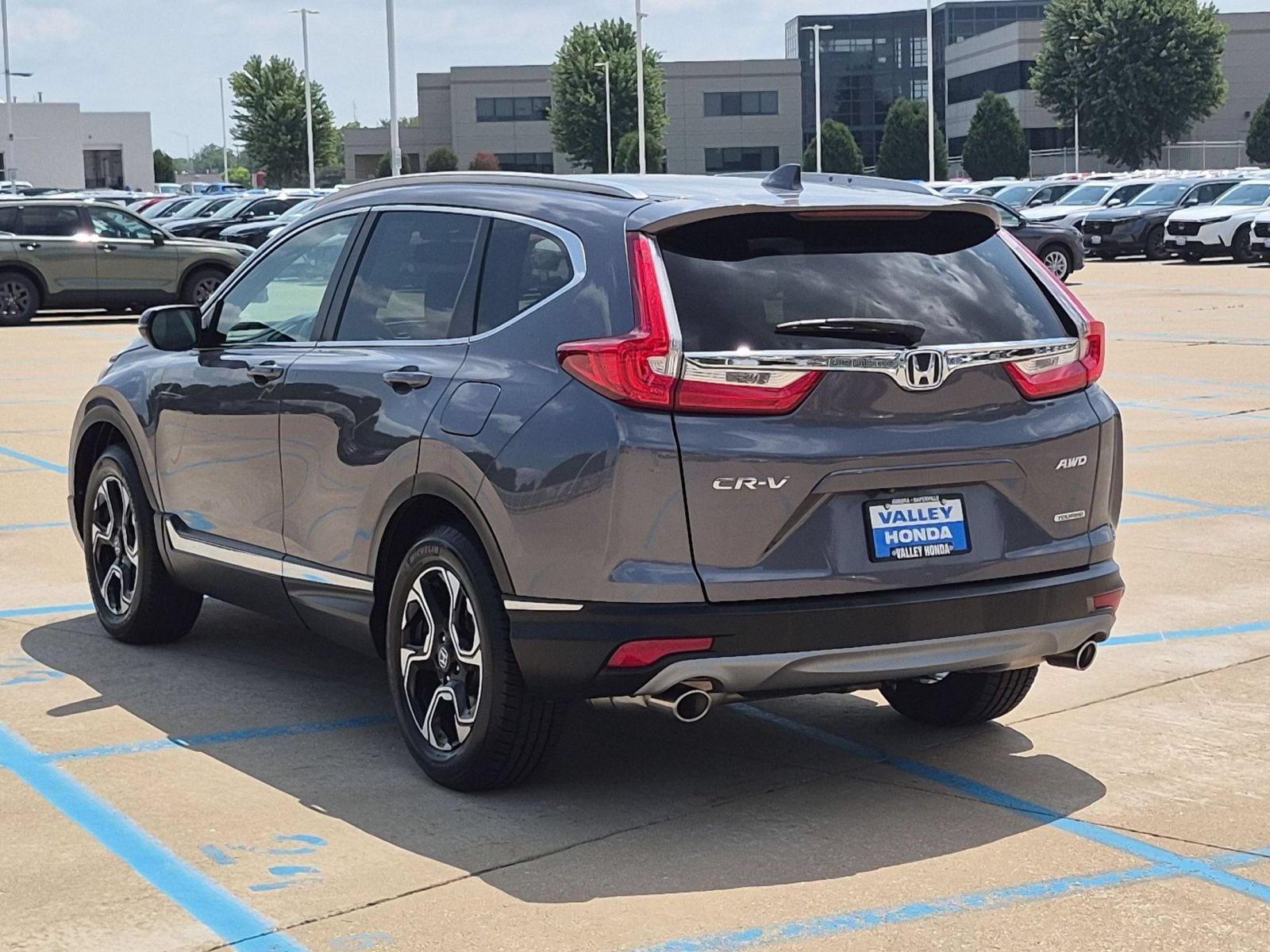 Certified 2017 Honda CR-V Touring image 9