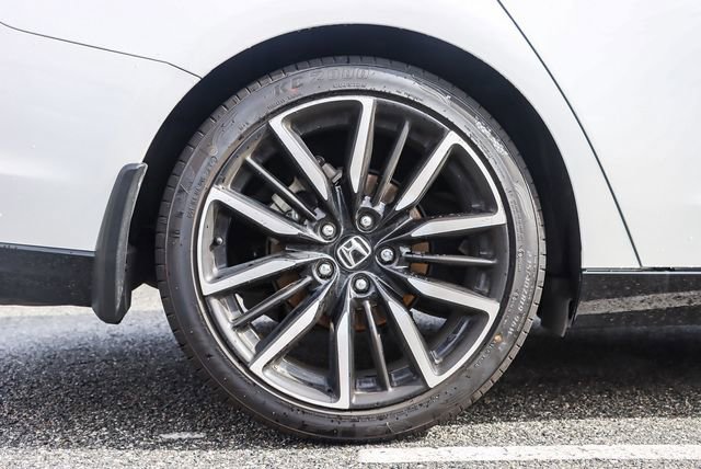 Used 2023 Honda Accord Touring image 9