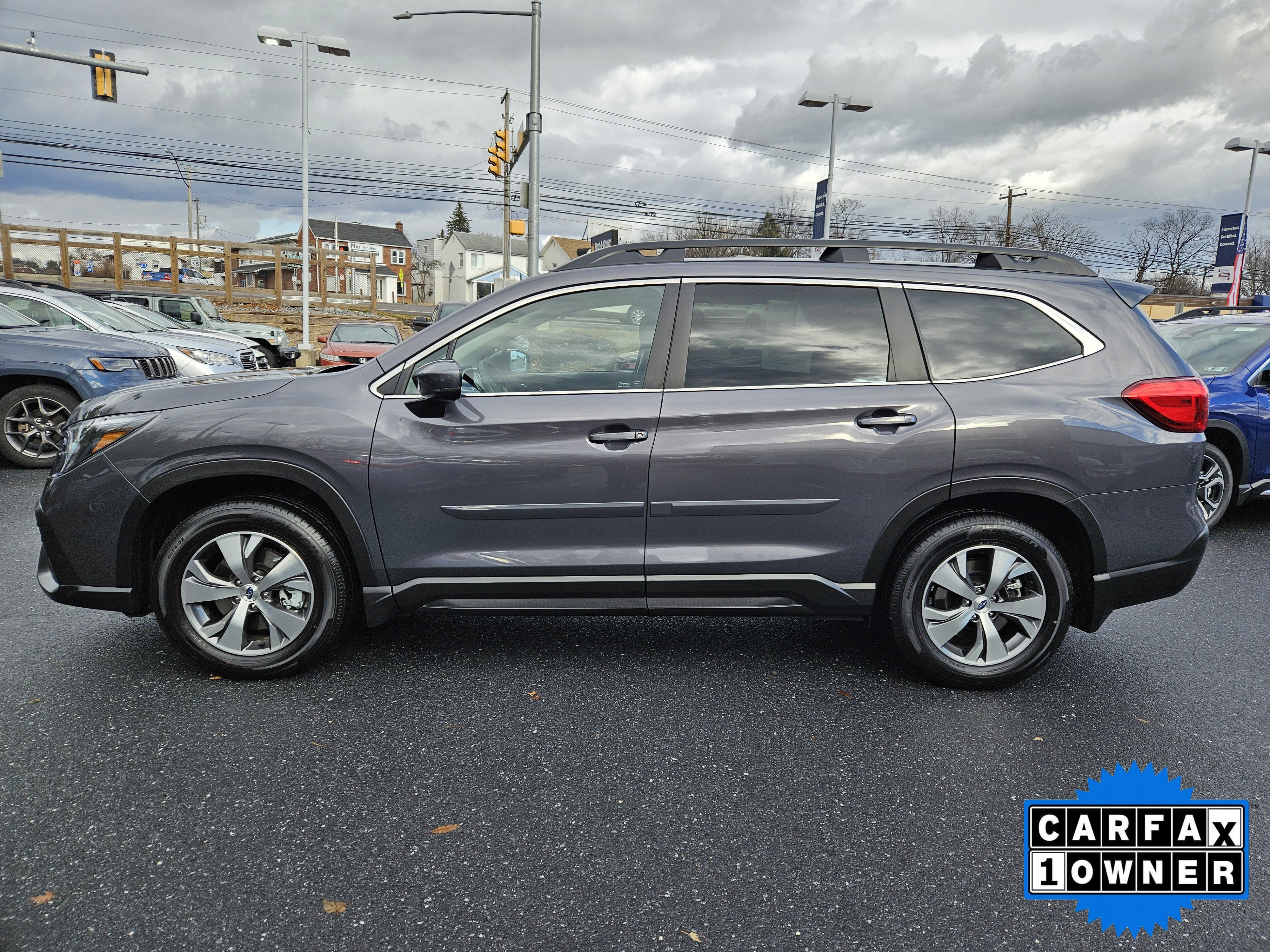 Certified 2025 Subaru Ascent Premium image 5