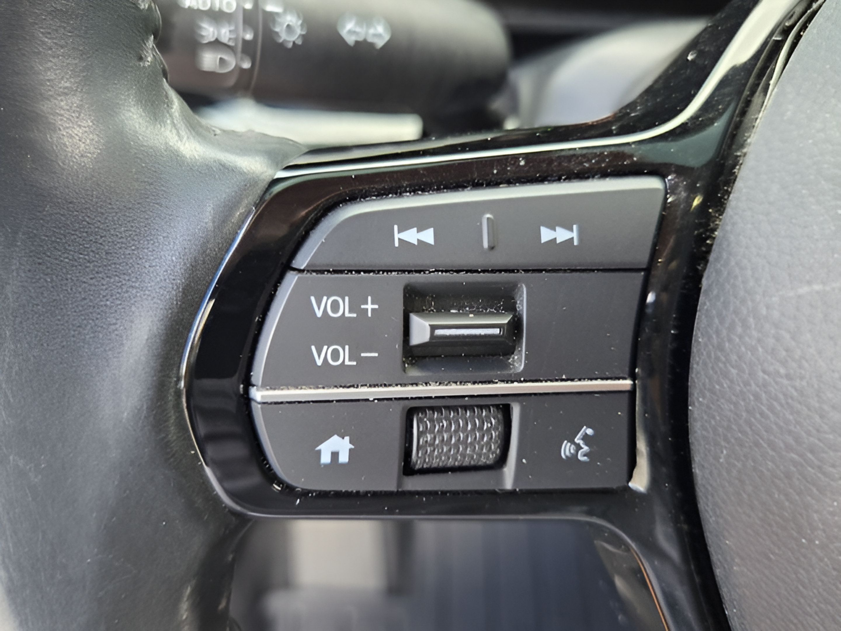 Used 2024 Honda CR-V EX-L image 24