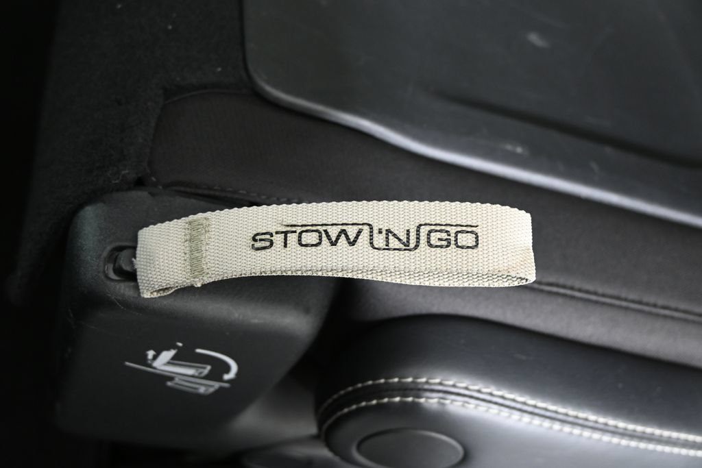 Used 2024 Chrysler Pacifica Touring FWD image 15