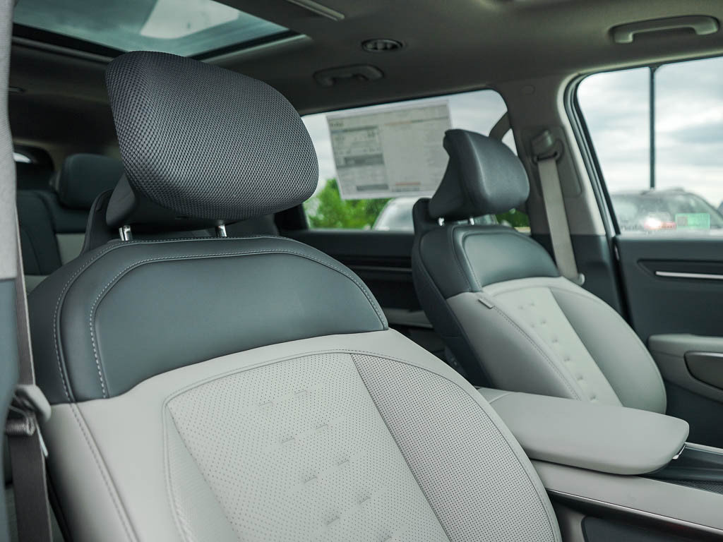 New 2026 Kia EV9 Wind AWD/4WD image 12