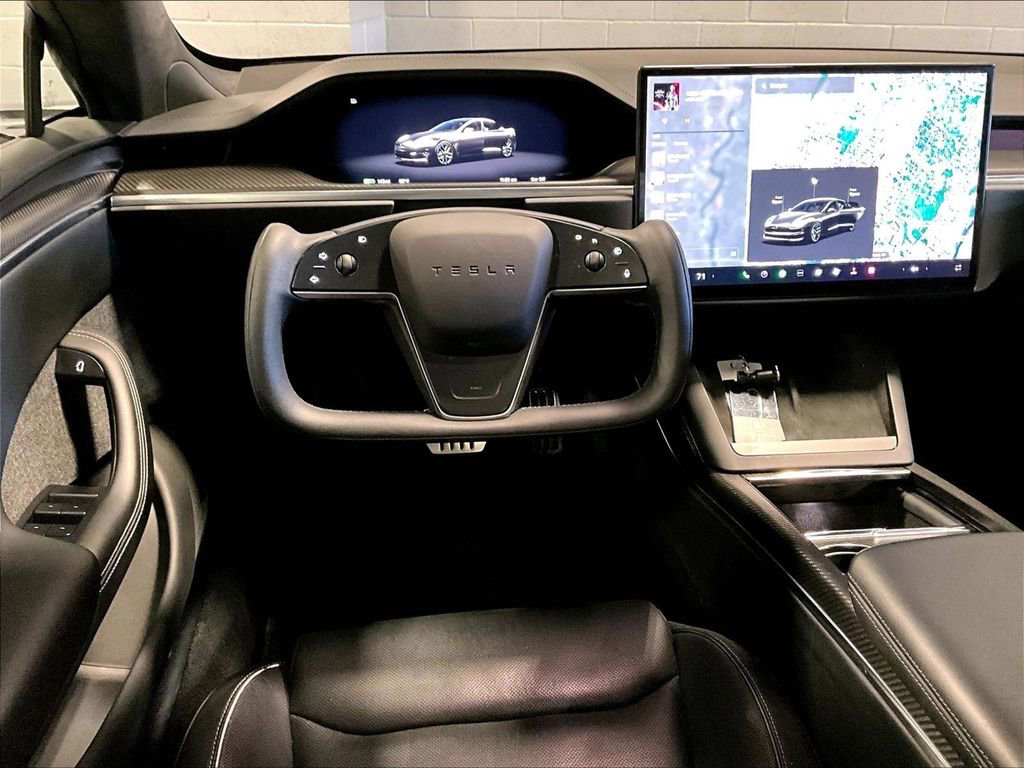 Used 2023 Tesla Model S Plaid image 11