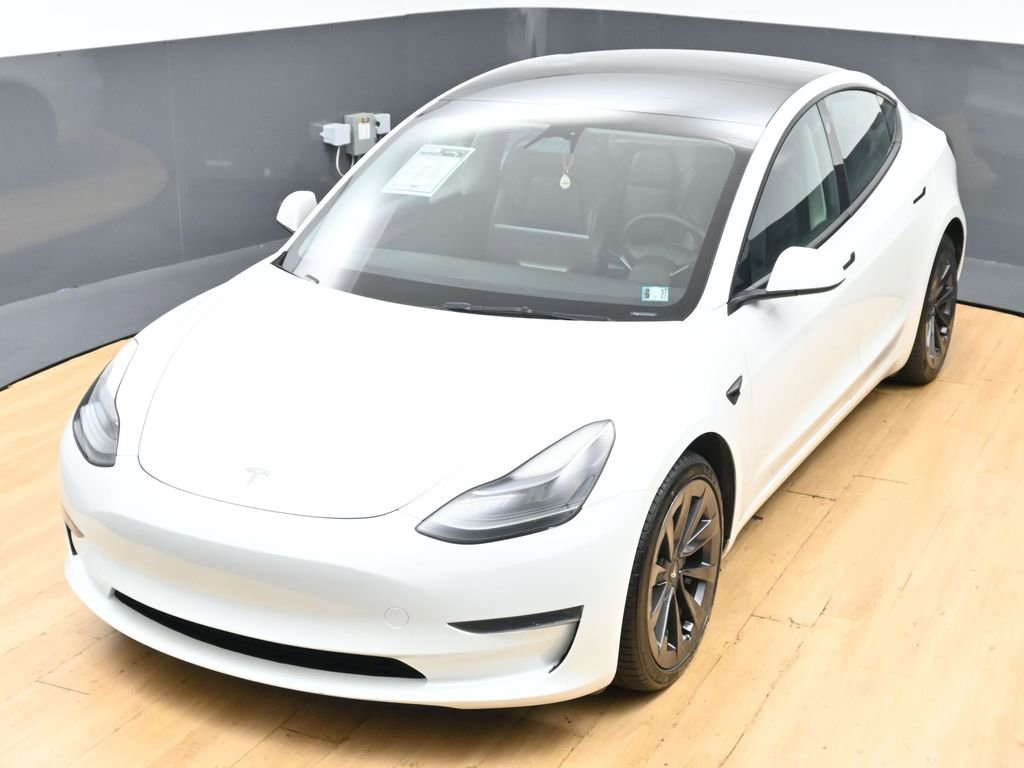 Used 2023 Tesla Model 3 Standard Range RWD image 48